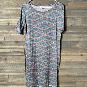 Medium Lularoe Julia